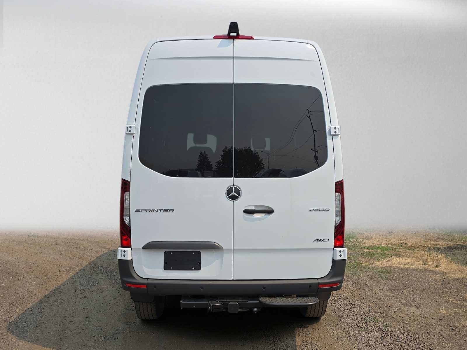 2026 Mercedes-Benz Sprinter Cargo 2500 Standard Roof I4 Diesel HO 144 AWD