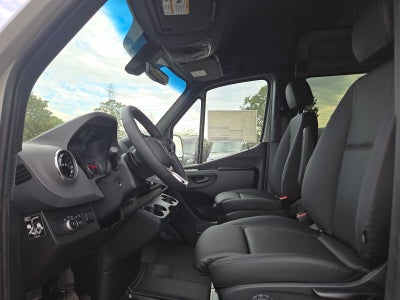 2026 Mercedes-Benz Sprinter Cargo 2500 Standard Roof I4 Diesel HO 144 AWD