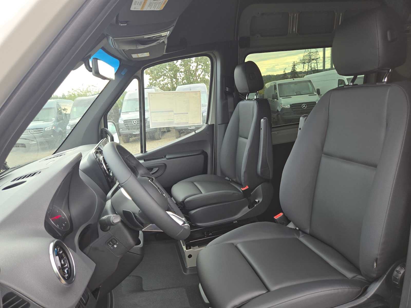 2026 Mercedes-Benz Sprinter Cargo 2500 Standard Roof I4 Diesel HO 144 AWD