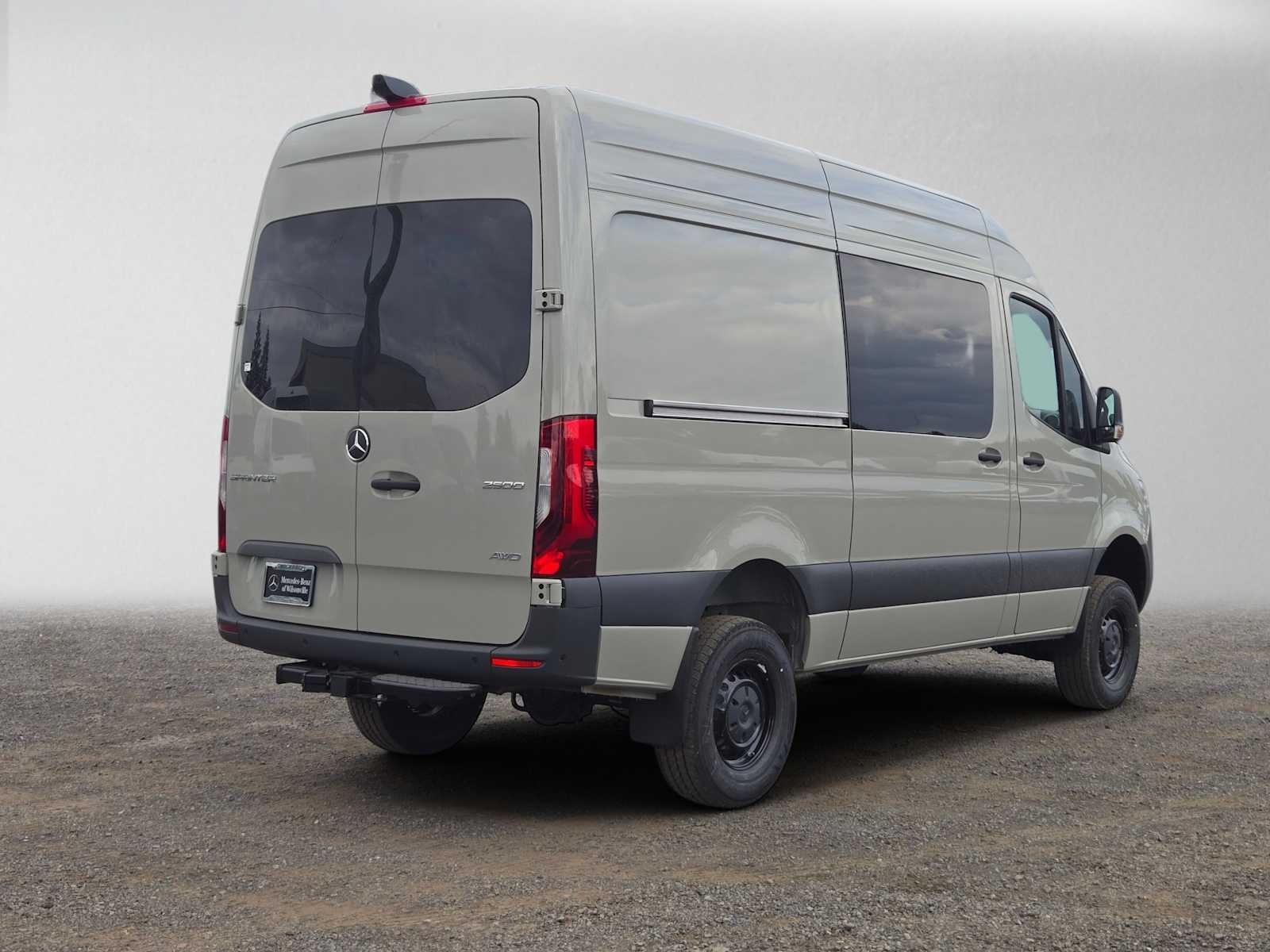 2026 Mercedes-Benz Sprinter Cargo 2500 Standard Roof I4 Diesel HO 144 AWD
