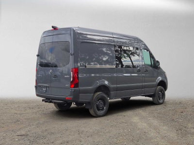 2026 Mercedes-Benz Sprinter Crew 2500 Standard Roof I4 Diesel HO 144 AWD