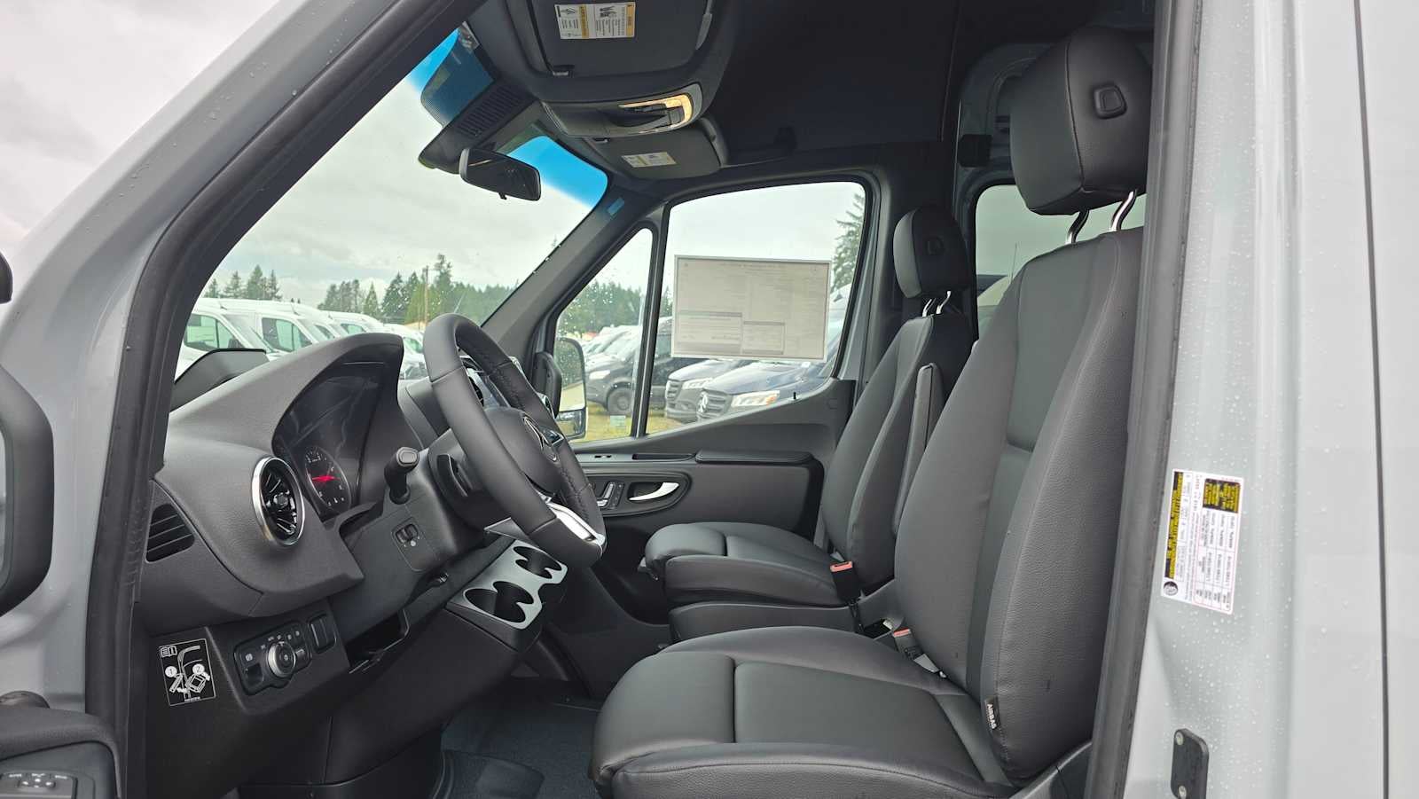 2026 Mercedes-Benz Sprinter 2500 Standard Roof I4 Diesel HO 144" AWD