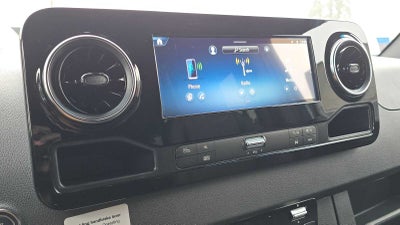 2026 Mercedes-Benz Sprinter 2500 Standard Roof I4 Diesel HO 144" AWD