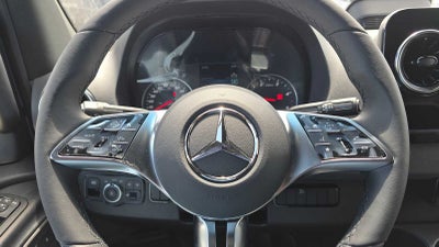 2026 Mercedes-Benz Sprinter 2500 Standard Roof I4 Diesel HO 144 AWD