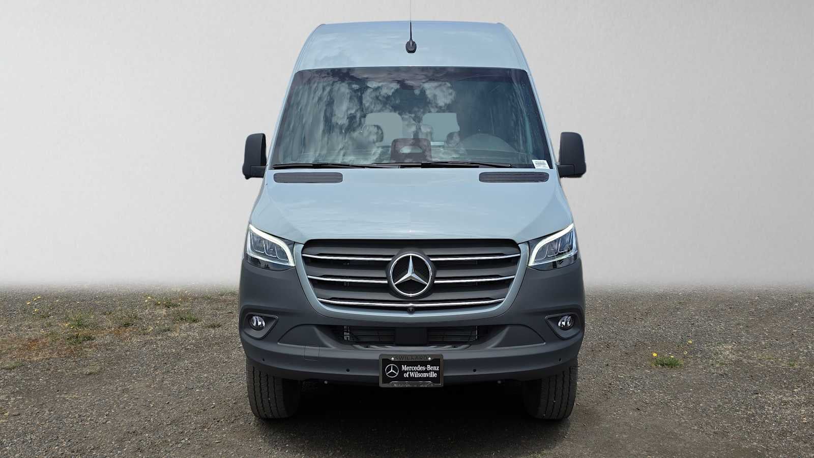 2026 Mercedes-Benz Sprinter 2500 Standard Roof I4 Diesel HO 144 AWD
