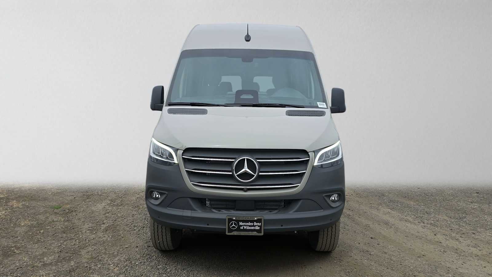 2026 Mercedes-Benz Sprinter 2500 Standard Roof I4 Diesel HO 144 AWD