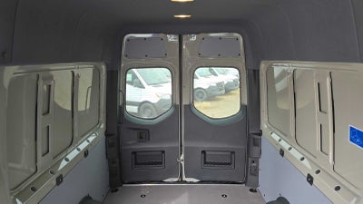 2026 Mercedes-Benz Sprinter Crew 2500 Standard Roof I4 Diesel HO 144 AWD
