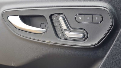 2026 Mercedes-Benz Sprinter Crew 2500 Standard Roof I4 Diesel HO 144 AWD