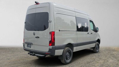 2026 Mercedes-Benz Sprinter Crew 2500 Standard Roof I4 Diesel HO 144 AWD