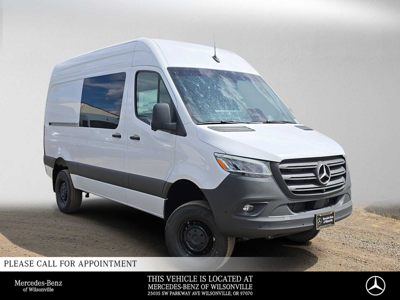 2026 Mercedes-Benz Sprinter Cargo 2500 Standard Roof I4 Diesel HO 144 AWD