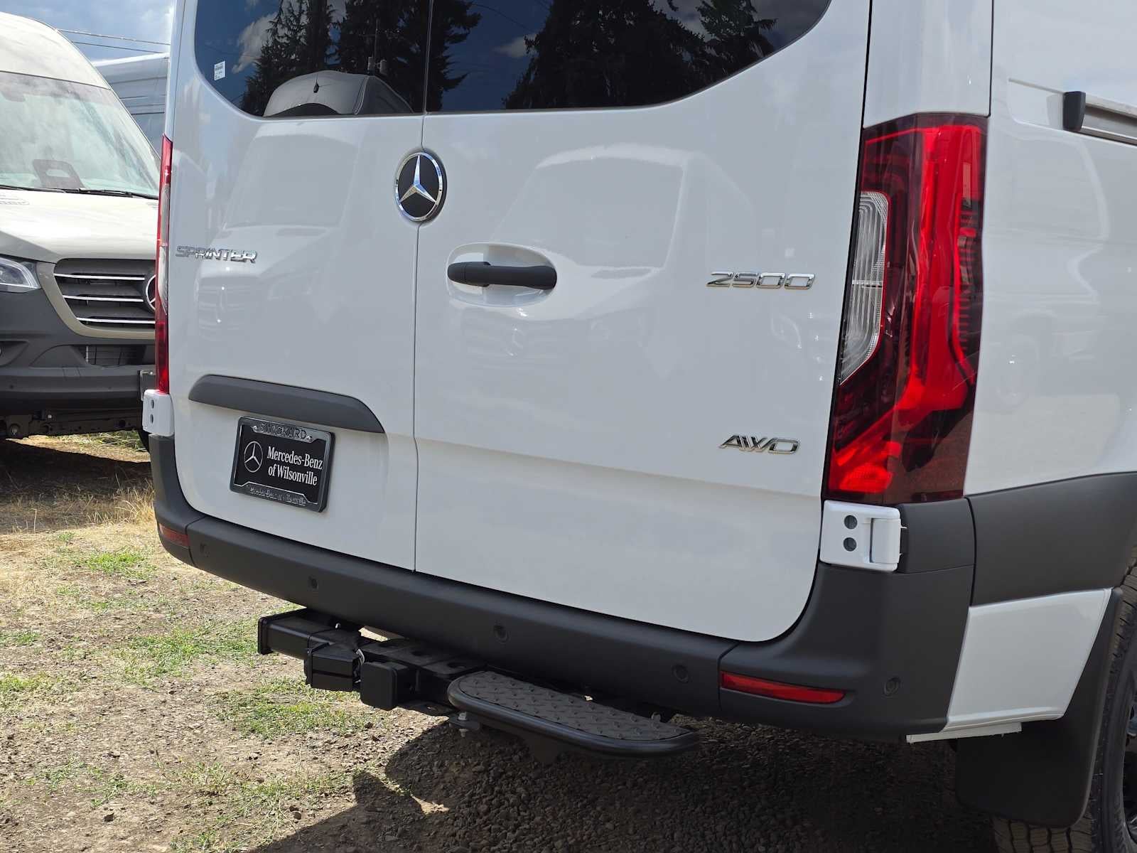2026 Mercedes-Benz Sprinter Cargo 2500 Standard Roof I4 Diesel HO 144 AWD