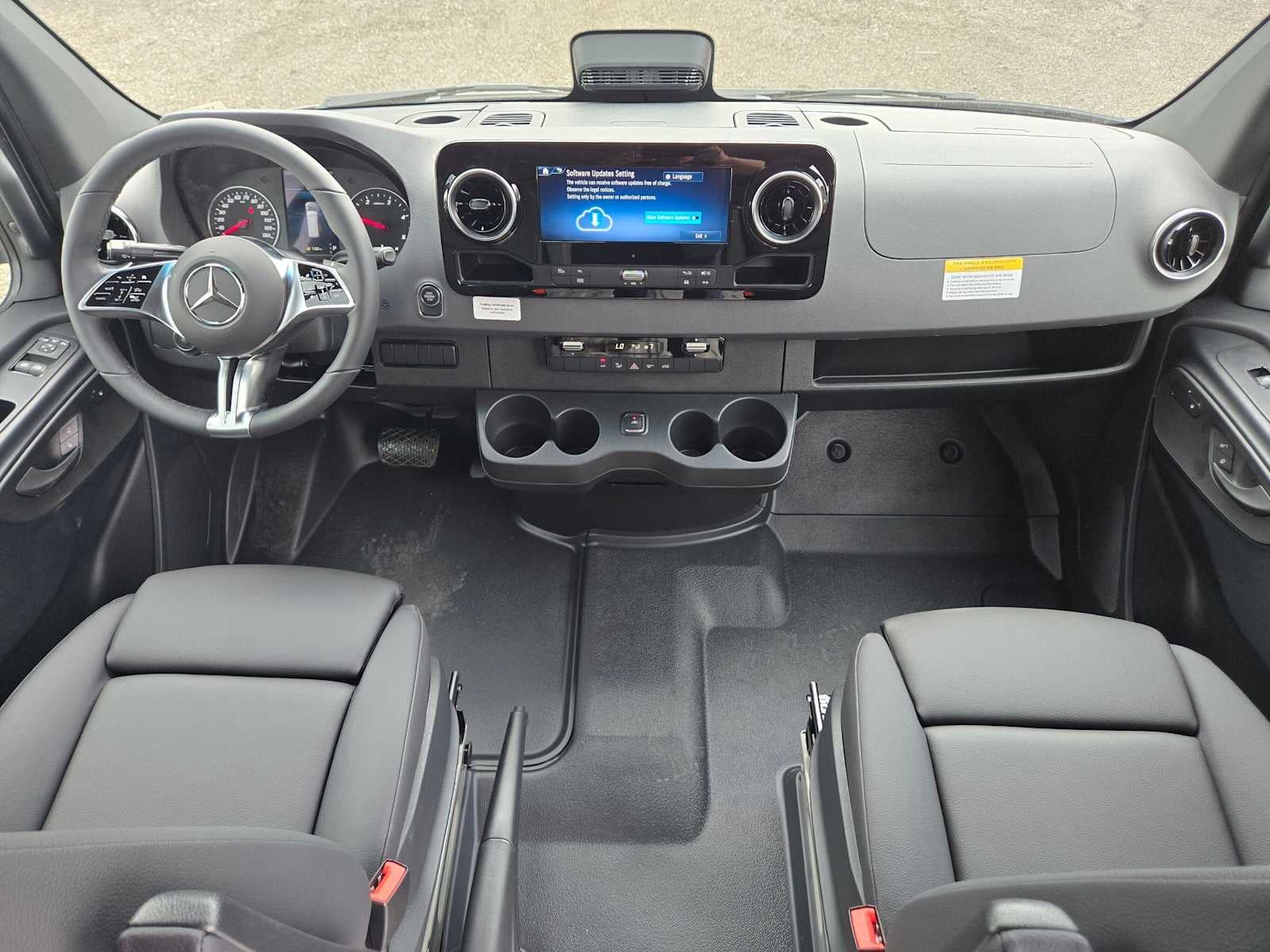 2026 Mercedes-Benz Sprinter Cargo 2500 Standard Roof I4 Diesel HO 144 AWD