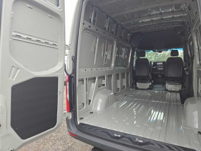 2026 Mercedes-Benz Sprinter Cargo 2500 Standard Roof I4 Diesel HO 144 AWD