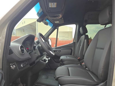 2026 Mercedes-Benz Sprinter Cargo 2500 Standard Roof I4 Diesel HO 144 AWD