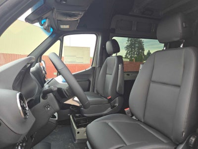 2026 Mercedes-Benz Sprinter Cargo 2500 Standard Roof I4 Diesel HO 144 AWD