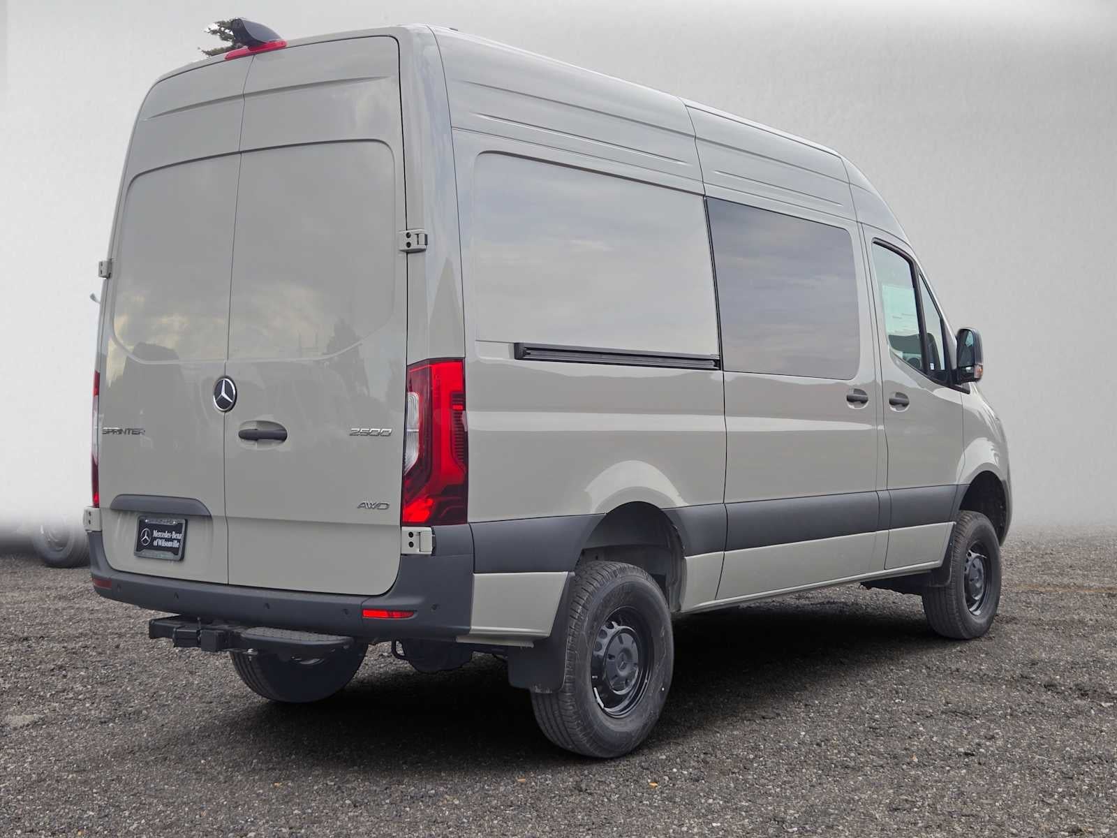 2026 Mercedes-Benz Sprinter Cargo 2500 Standard Roof I4 Diesel HO 144 AWD