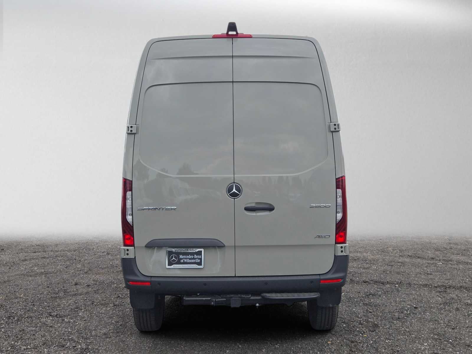 2026 Mercedes-Benz Sprinter Cargo 2500 Standard Roof I4 Diesel HO 144 AWD