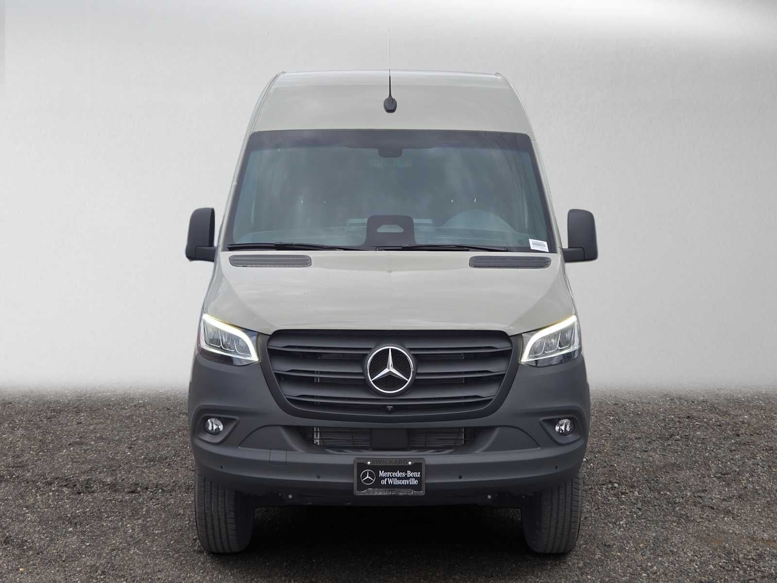 2026 Mercedes-Benz Sprinter Cargo 2500 Standard Roof I4 Diesel HO 144 AWD
