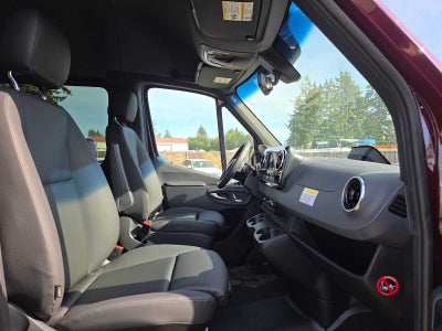2026 Mercedes-Benz Sprinter Crew 2500 Standard Roof I4 Diesel HO 144 AWD