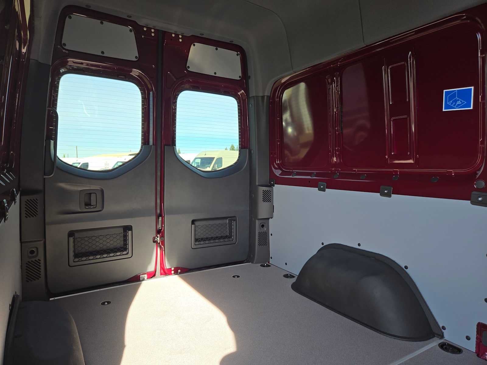 2026 Mercedes-Benz Sprinter Crew 2500 Standard Roof I4 Diesel HO 144 AWD