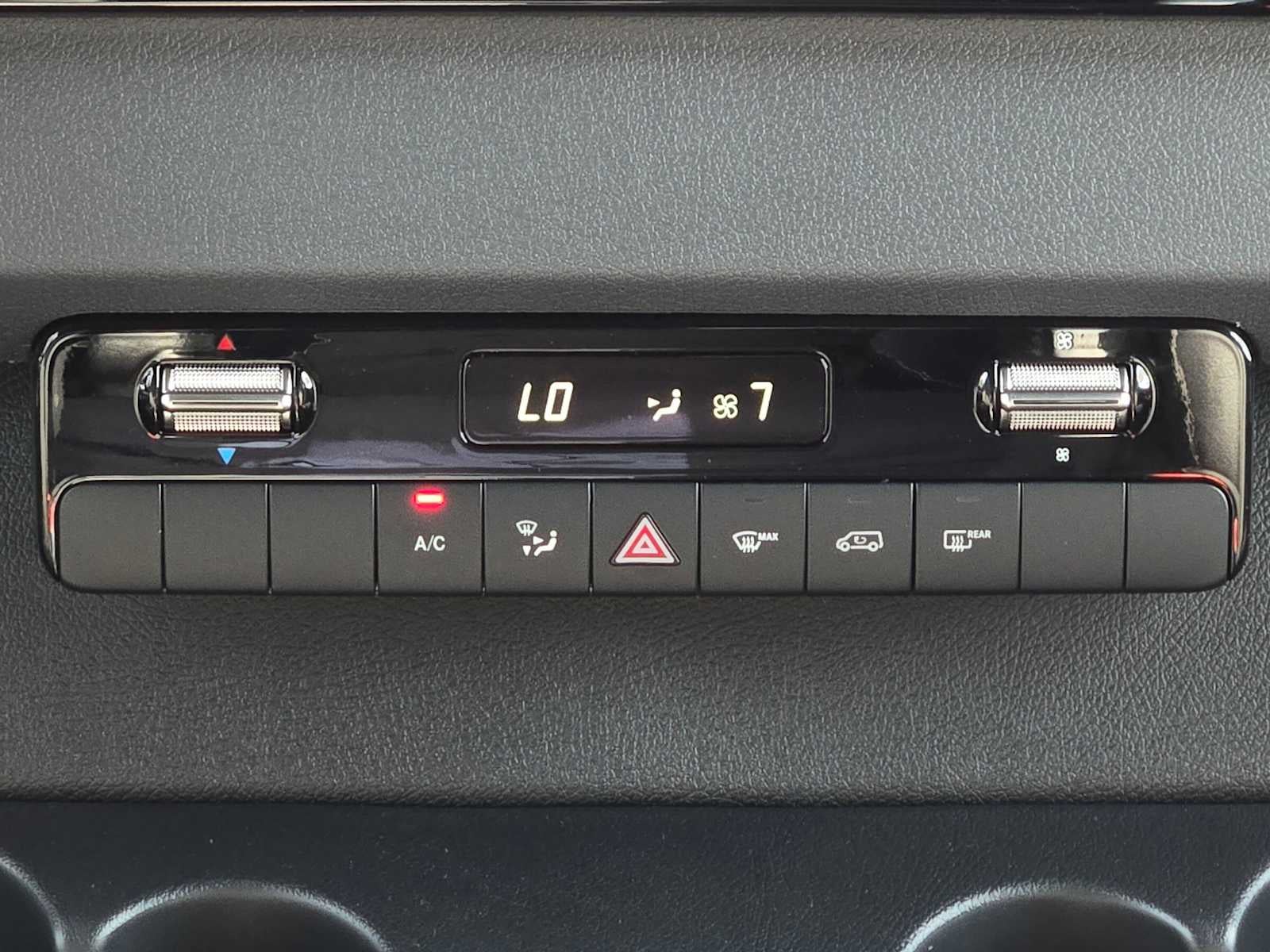 2026 Mercedes-Benz Sprinter Crew 2500 Standard Roof I4 Diesel HO 144 AWD