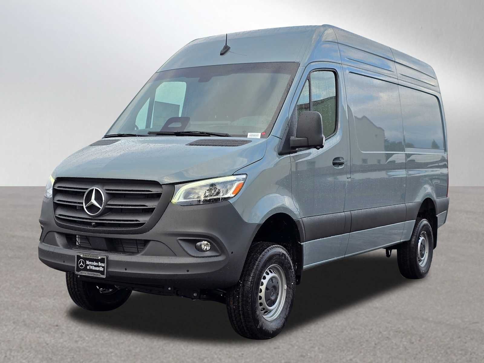 2026 Mercedes-Benz Sprinter 2500 Standard Roof I4 Diesel HO 144" AWD