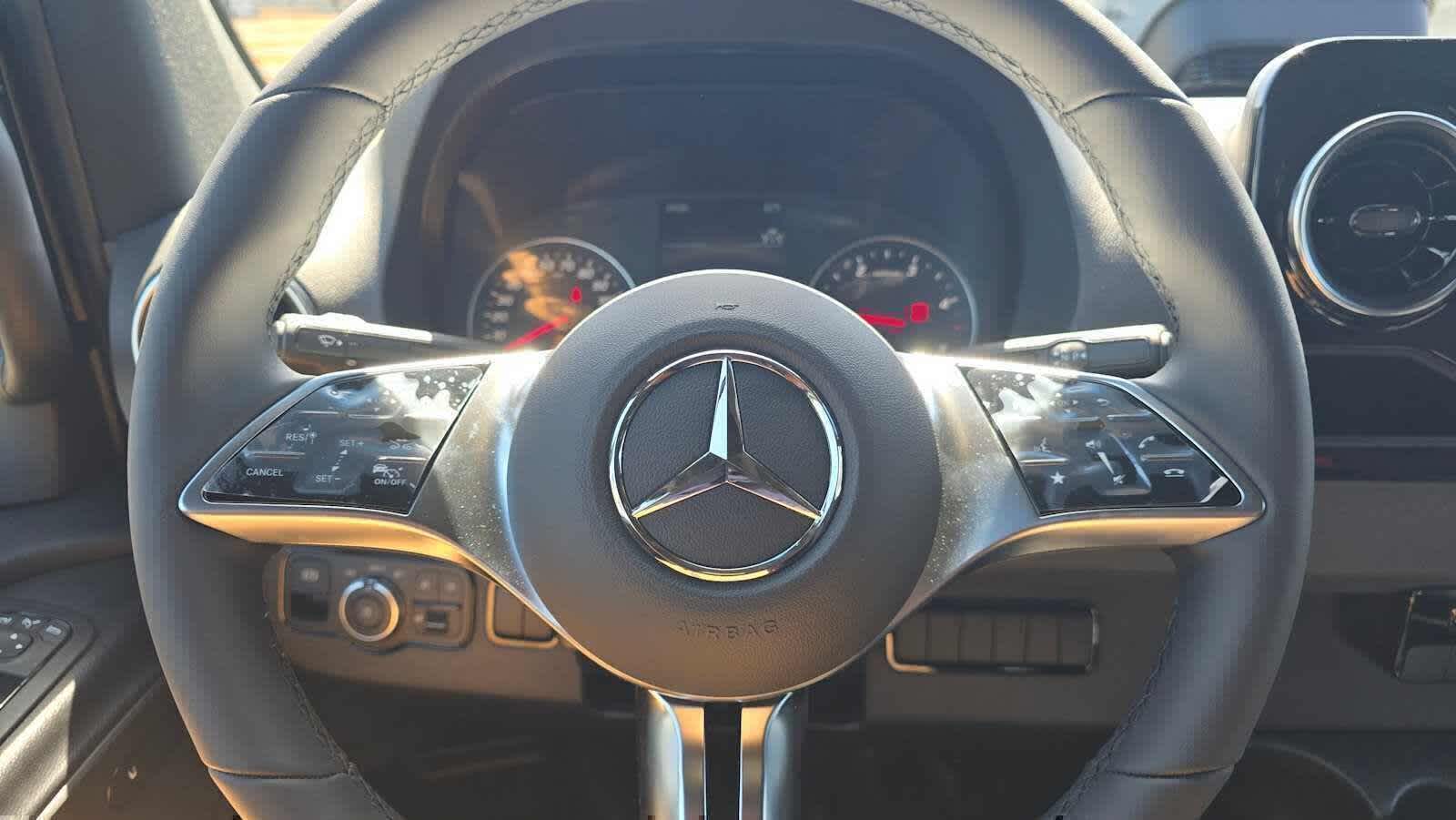 2026 Mercedes-Benz Sprinter 2500 Standard Roof I4 Diesel HO 144 AWD