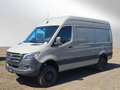 2026 Mercedes-Benz Sprinter 2500 Standard Roof I4 Diesel HO 144 AWD