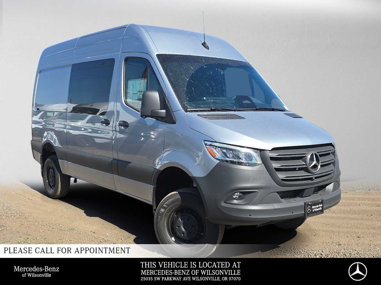 2026 Mercedes-Benz Sprinter Cargo 2500 Standard Roof I4 Diesel HO 144 AWD