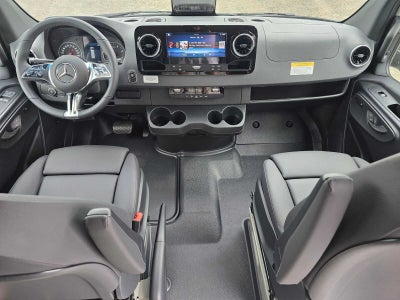 2026 Mercedes-Benz Sprinter Cargo 2500 Standard Roof I4 Diesel HO 144 AWD
