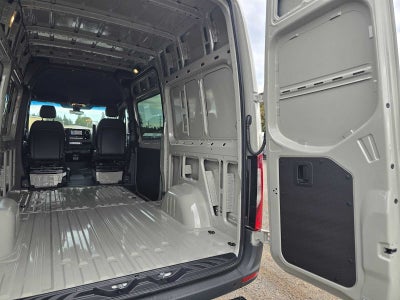 2026 Mercedes-Benz Sprinter Cargo 2500 Standard Roof I4 Diesel HO 144 AWD