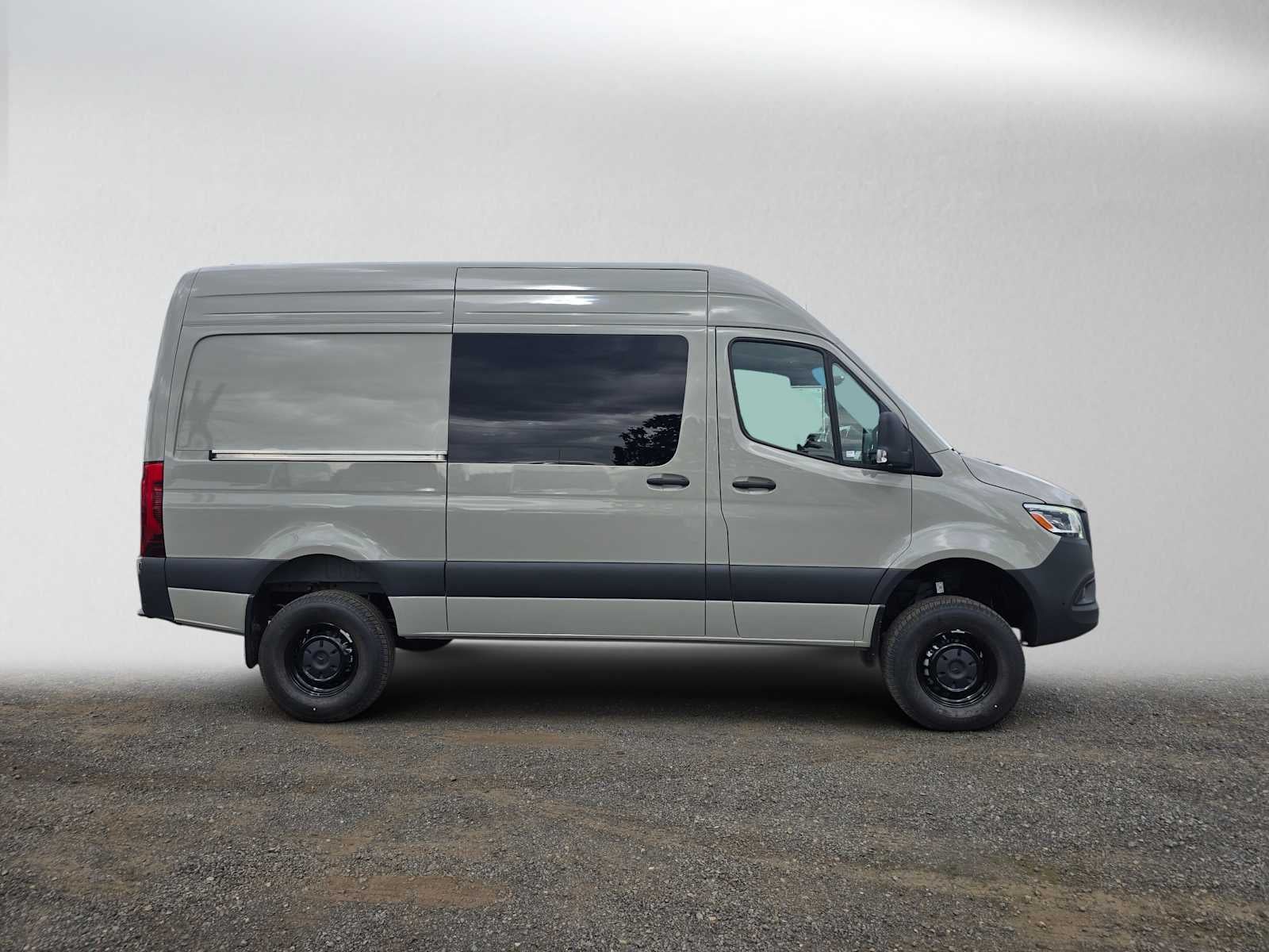 2026 Mercedes-Benz Sprinter Cargo 2500 Standard Roof I4 Diesel HO 144 AWD