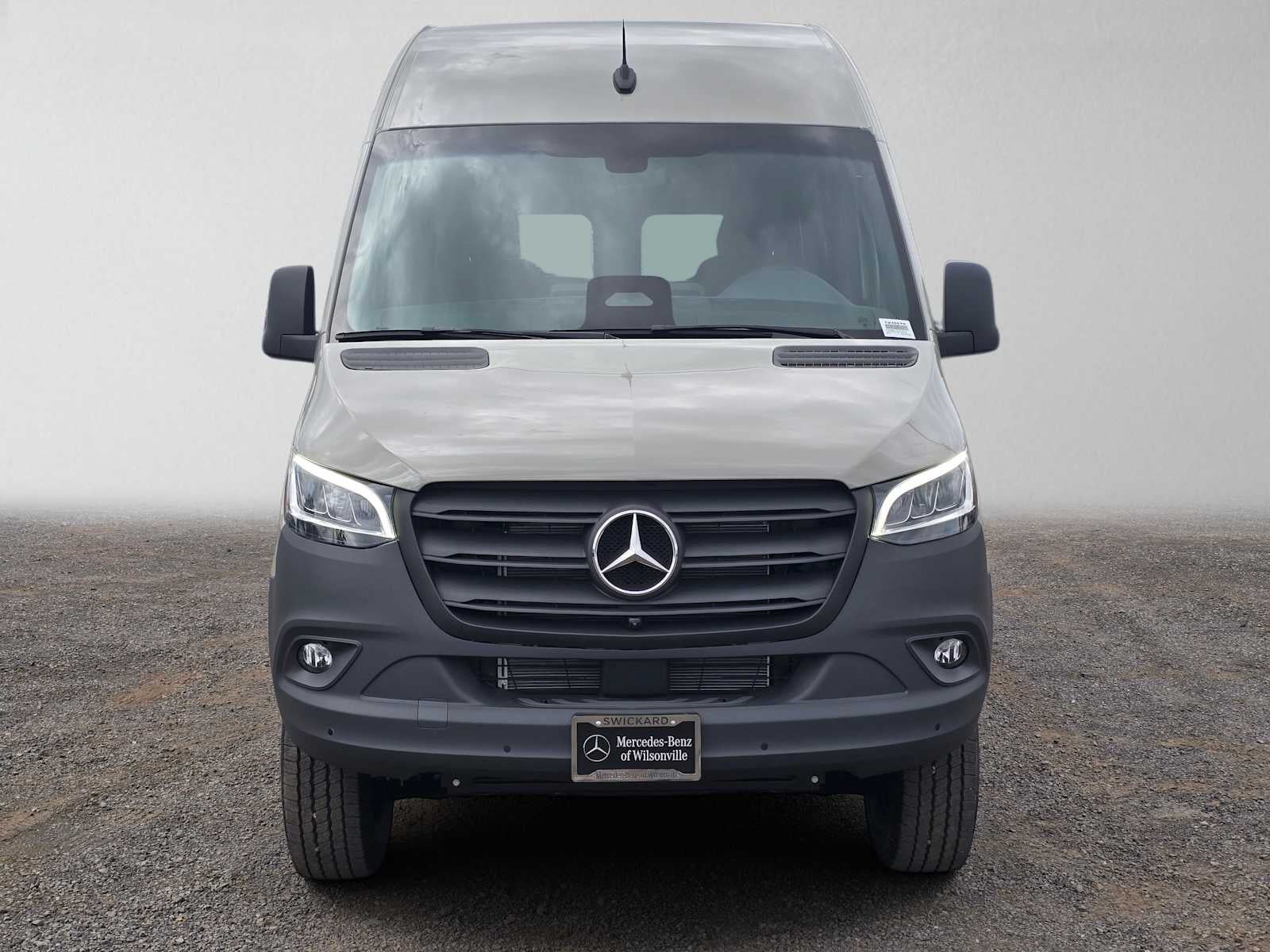 2026 Mercedes-Benz Sprinter Cargo 2500 Standard Roof I4 Diesel HO 144 AWD