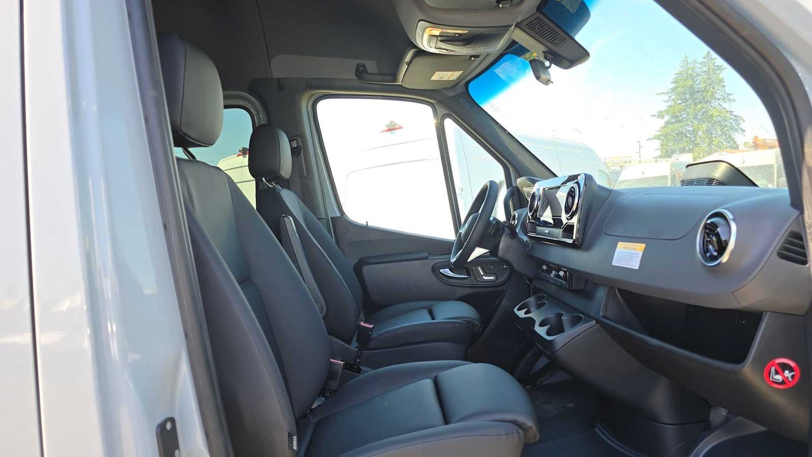 2026 Mercedes-Benz Sprinter 2500 High Roof I4 Diesel HO 170 AWD