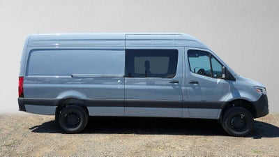 2026 Mercedes-Benz Sprinter 2500 High Roof I4 Diesel HO 170 AWD