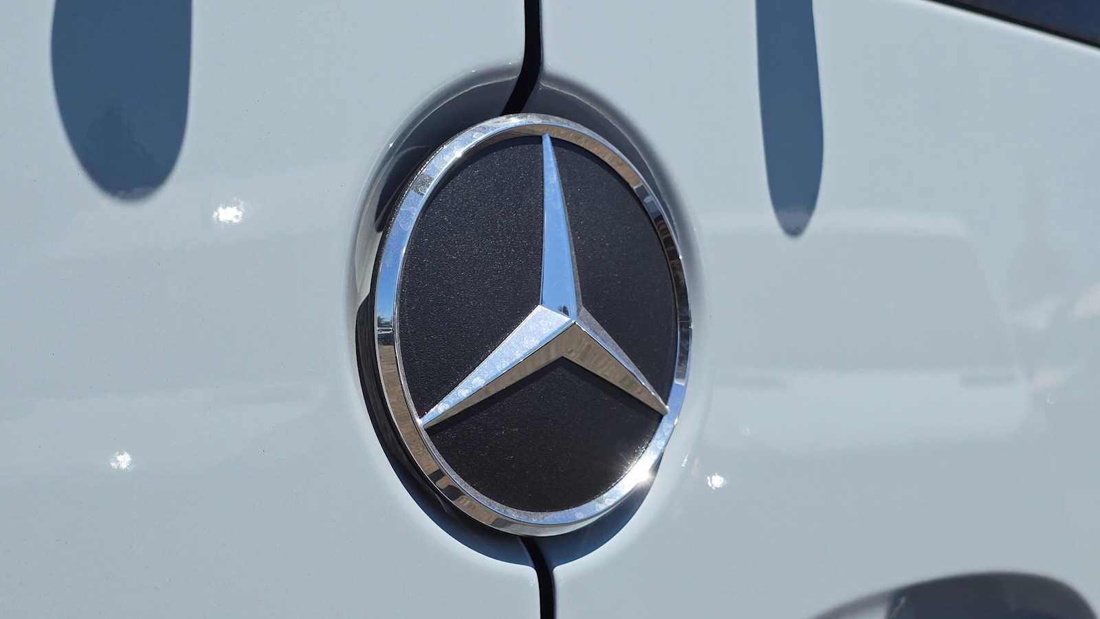 2026 Mercedes-Benz Sprinter 2500 High Roof I4 Diesel HO 170 AWD