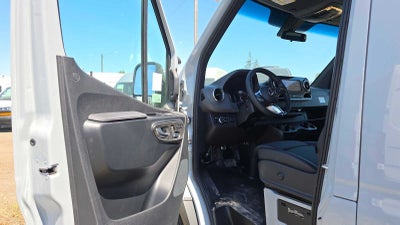 2026 Mercedes-Benz Sprinter 2500 High Roof I4 Diesel HO 170 AWD