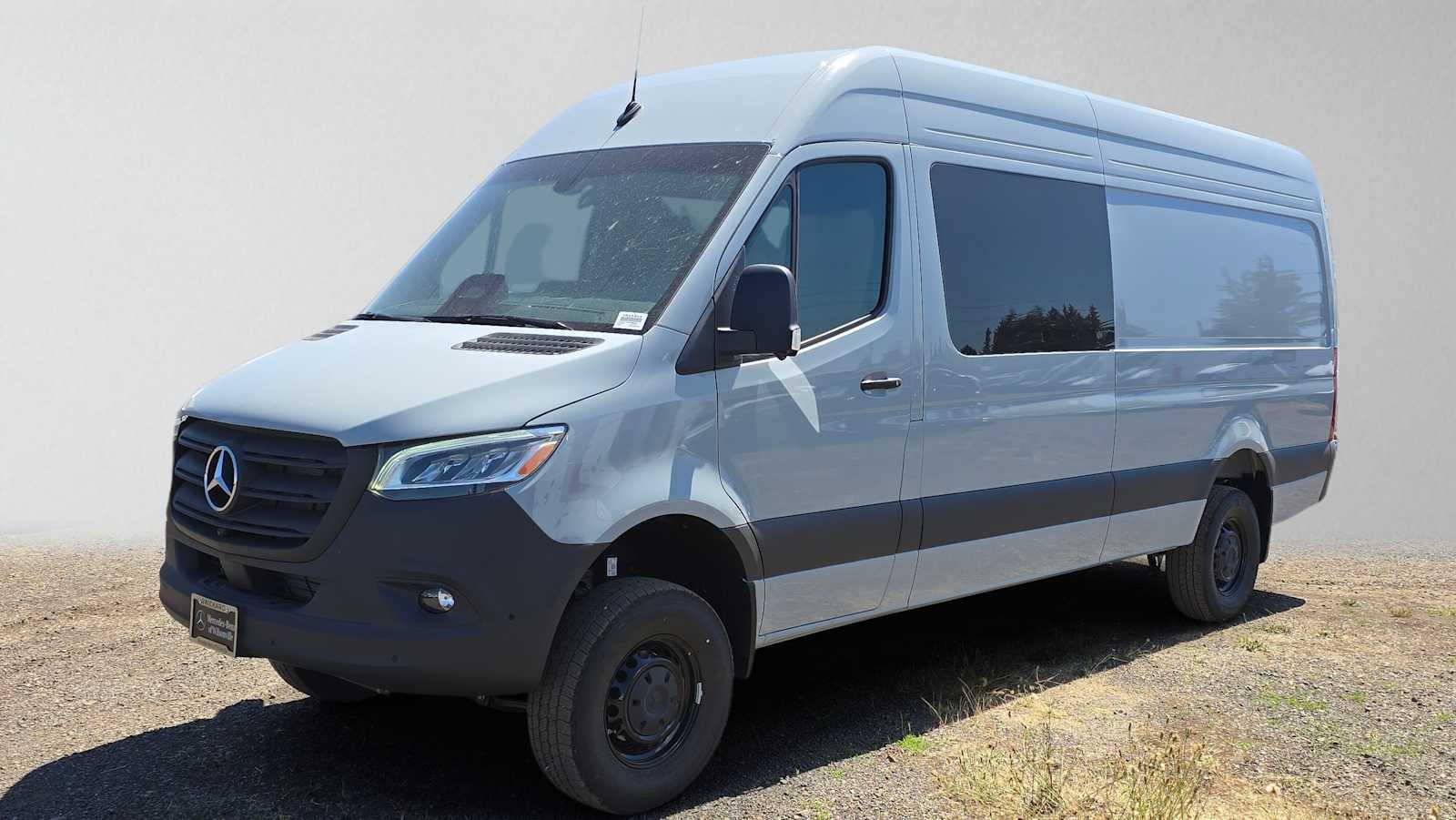 2026 Mercedes-Benz Sprinter 2500 High Roof I4 Diesel HO 170 AWD