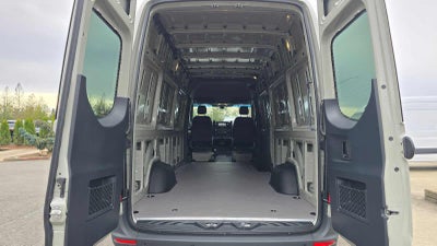 2026 Mercedes-Benz Sprinter 2500 High Roof I4 Diesel HO 170" AWD