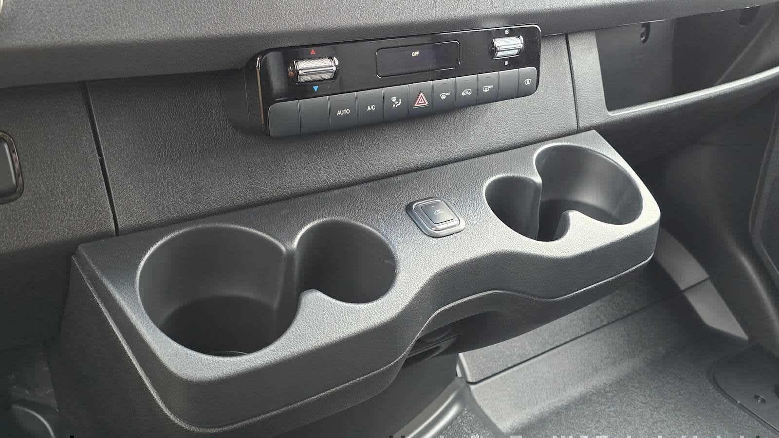 2026 Mercedes-Benz Sprinter Cargo Van 2500 High Roof I4 Diesel HO 170 Extended AWD