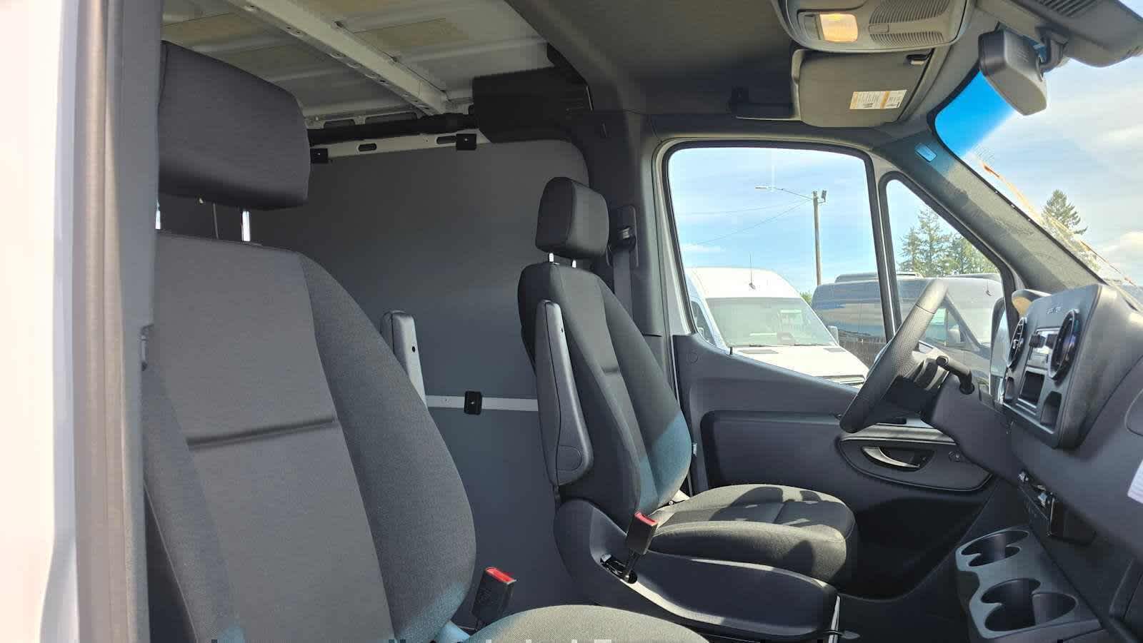 2025 Mercedes-Benz Sprinter Cargo Van 2500 Standard Roof I4 Diesel 144 RWD