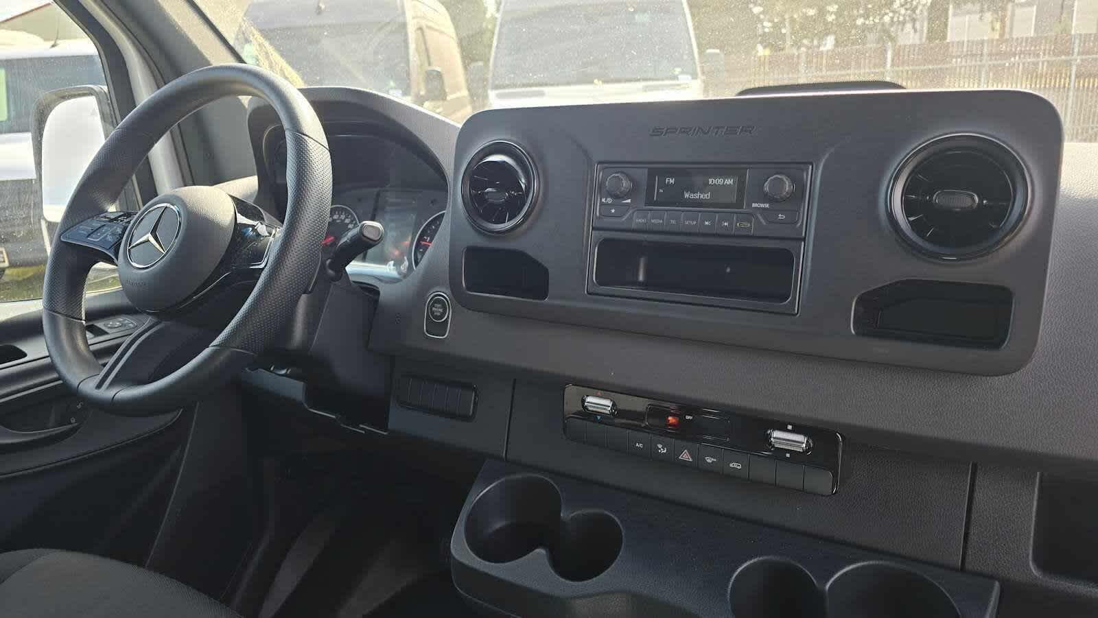 2025 Mercedes-Benz Sprinter Cargo Van 2500 Standard Roof I4 Diesel 144 RWD