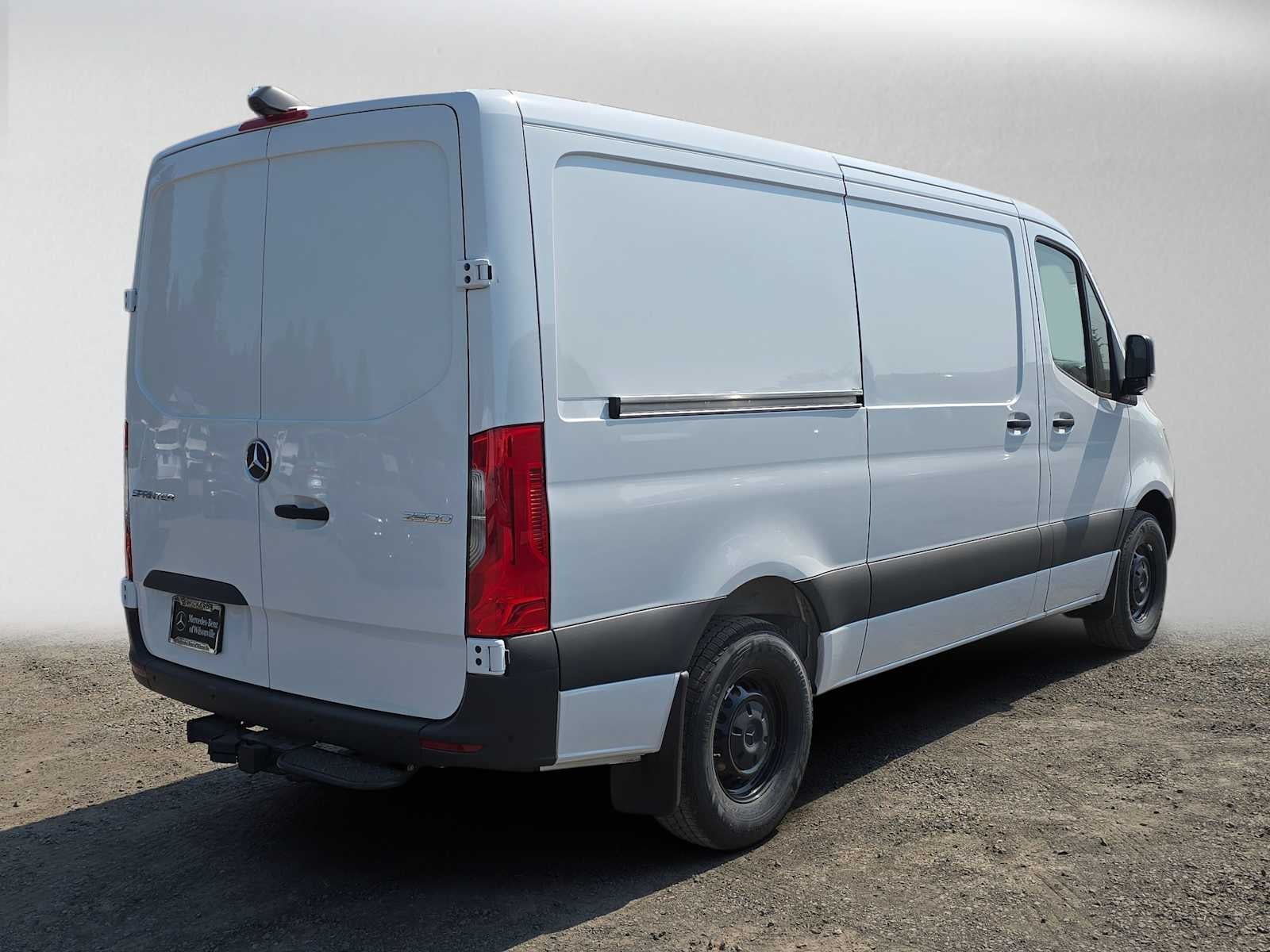 2026 Mercedes-Benz Sprinter Cargo 2500 Standard Roof I4 Diesel 144 RWD