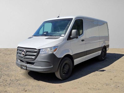 2026 Mercedes-Benz Sprinter 2500 Standard Roof I4 Diesel 144 RWD