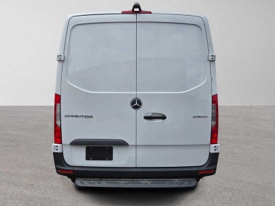 2026 Mercedes-Benz Sprinter 2500 Standard Roof I4 Diesel 144 RWD