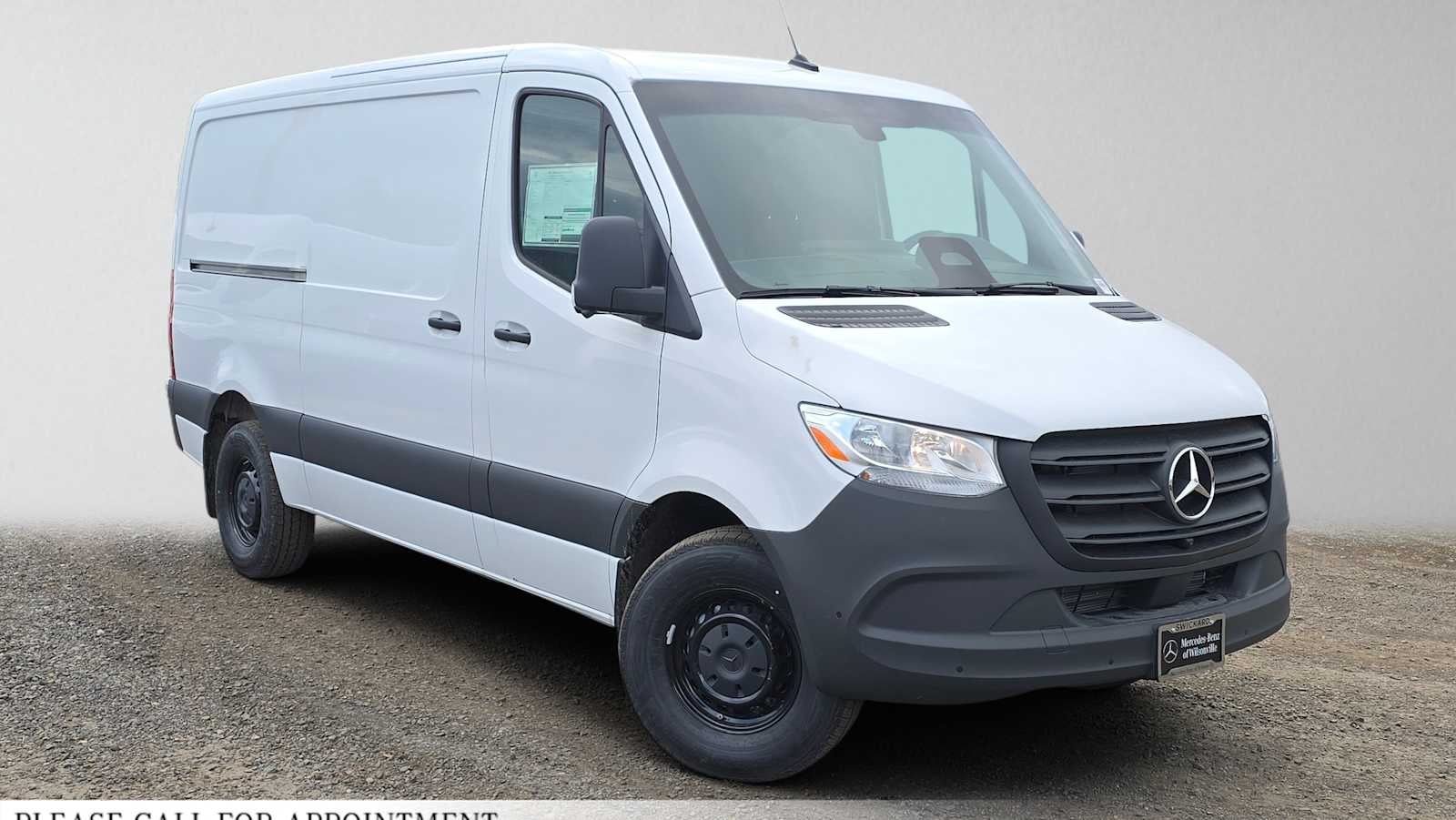 2026 Mercedes-Benz Sprinter 2500 Standard Roof I4 Diesel 144 RWD