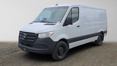 2026 Mercedes-Benz Sprinter 2500 Standard Roof I4 Diesel 144 RWD