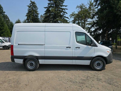 2026 Mercedes-Benz Sprinter 2500 Standard Roof I4 Diesel 144 RWD