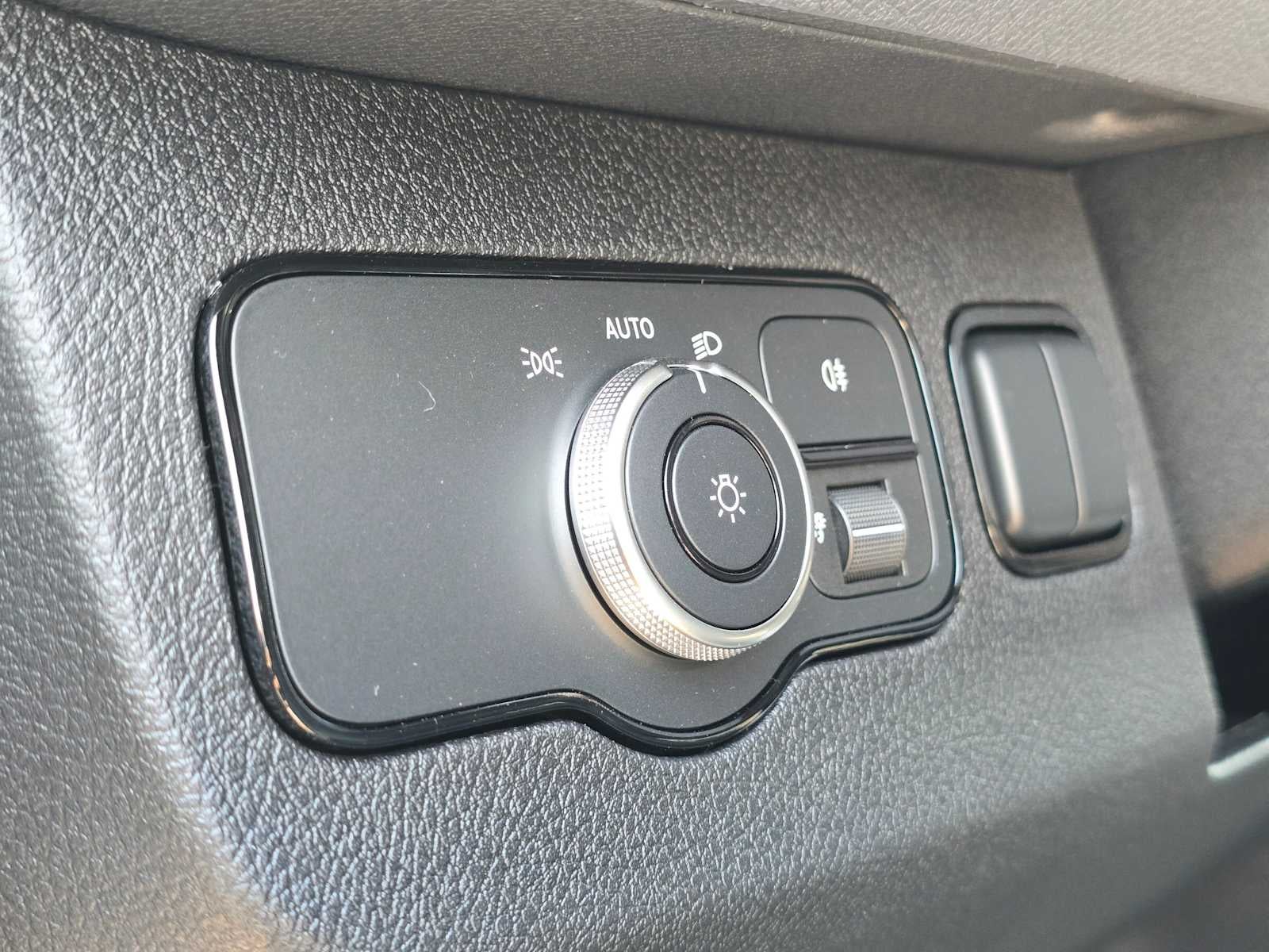 2026 Mercedes-Benz Sprinter 2500 Standard Roof I4 Diesel 144 RWD