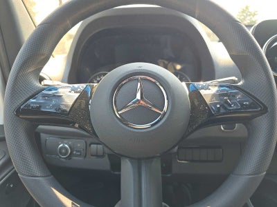2026 Mercedes-Benz Sprinter 2500 Standard Roof I4 Diesel 144 RWD